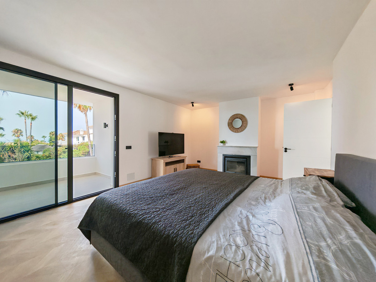 Image 13: Villa - Chalet For sale, Marbella, €2,450,000 [HFMs729031]