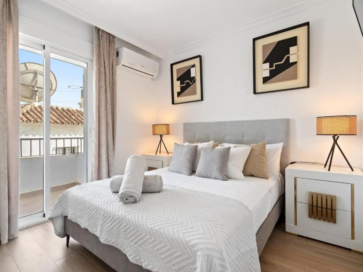 Image 25: Detached Villa For sale, Marbella, €1,400,000 [HFMs729032]