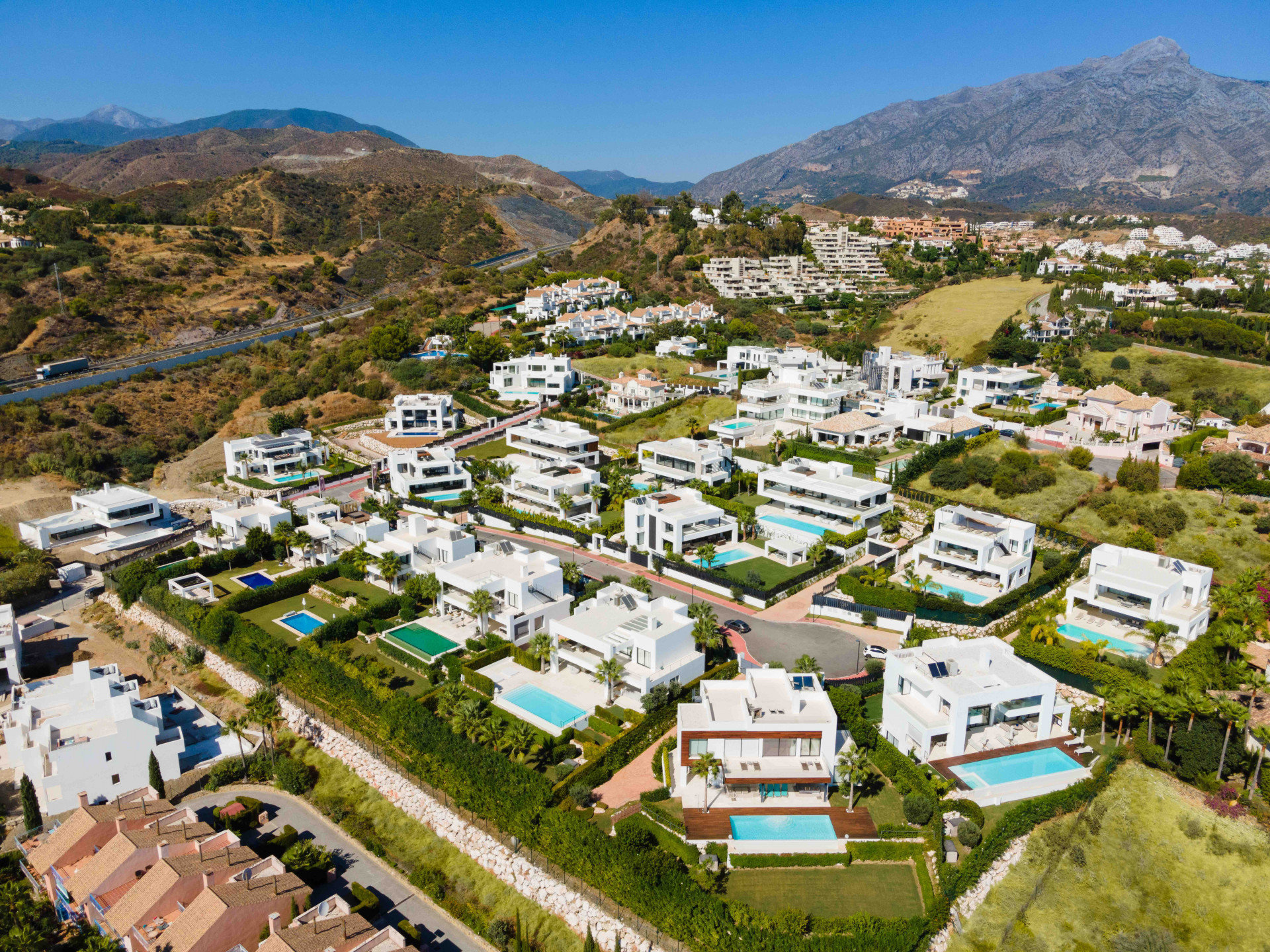 Image 37: Villa - Chalet For sale, Nueva Andalucía, €4,295,000 [HFMs729125]