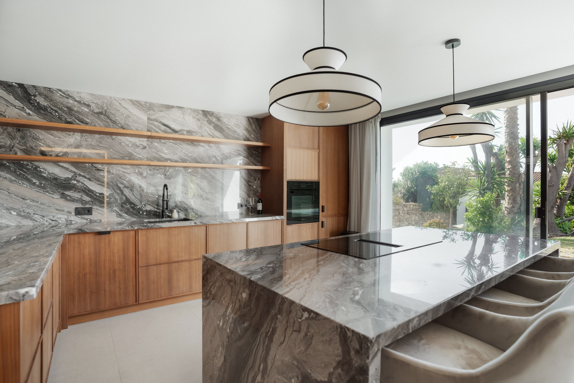 Detached Villa for sale in Nueva Andalucía, Costa del Sol