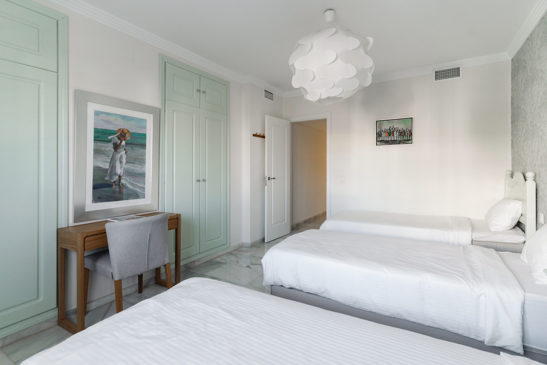 Image 20: apartment For sale, Nueva Andalucía, €795,000 [948-00009P]