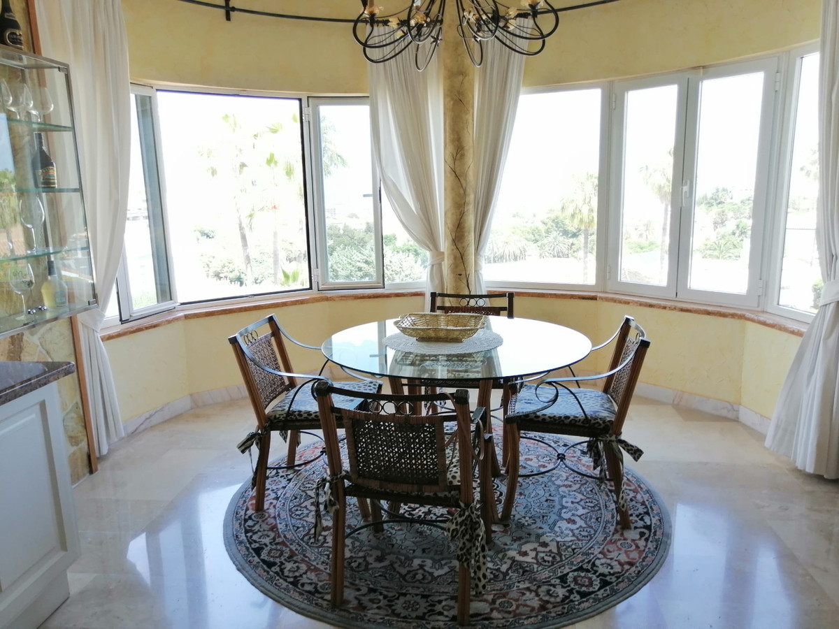 Image 39: detached villa For sale, Benalmadena, €2,195,000 [R3670751]