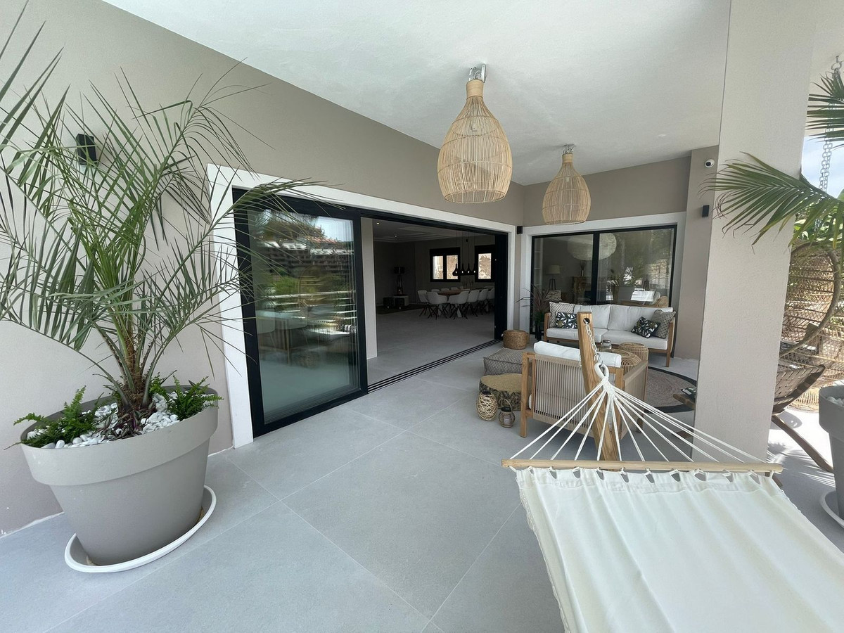 Image 30: detached villa For sale, Marbella, €3,790,000 [R3985633]