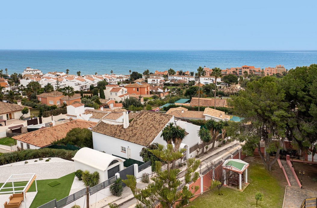 Image 53: detached villa For sale, Estepona, €1,475,000 [R3829441]