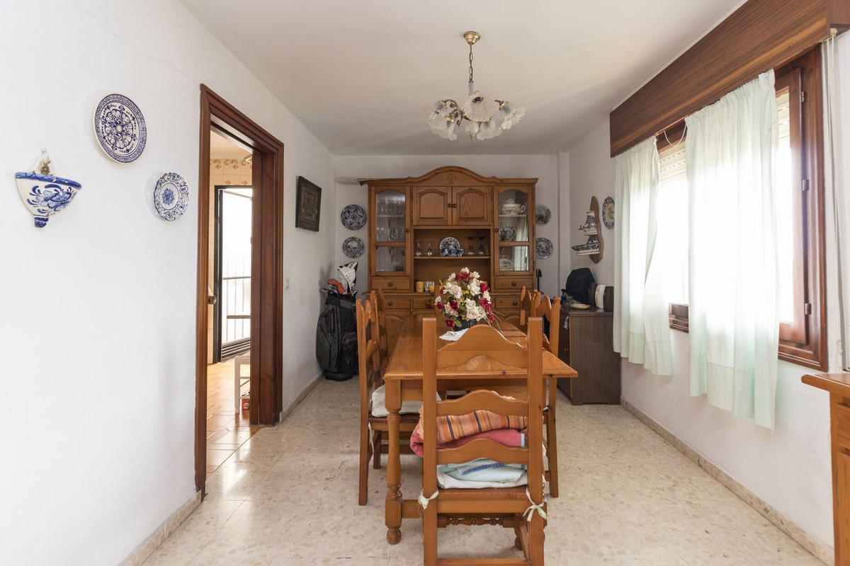 Image 23: detached villa For sale, Benalmadena, €870,000 [R4791943]