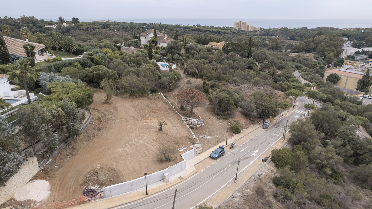 Plot in Elviria — photo 8