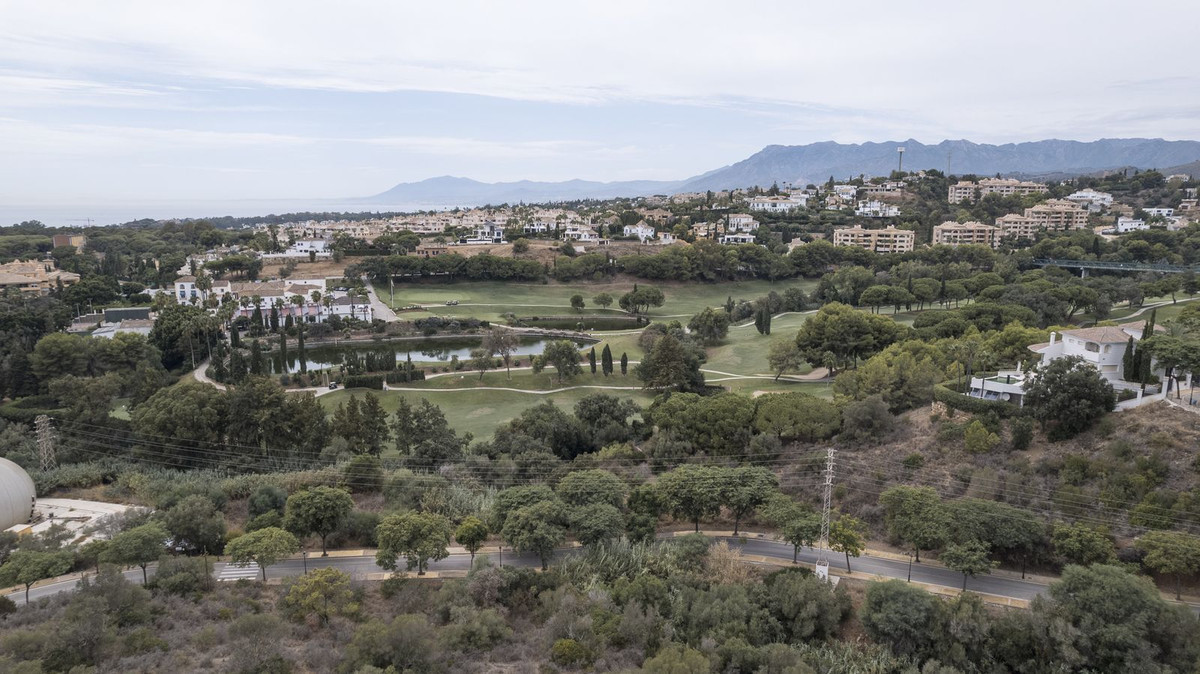 Plot in Elviria — photo 10