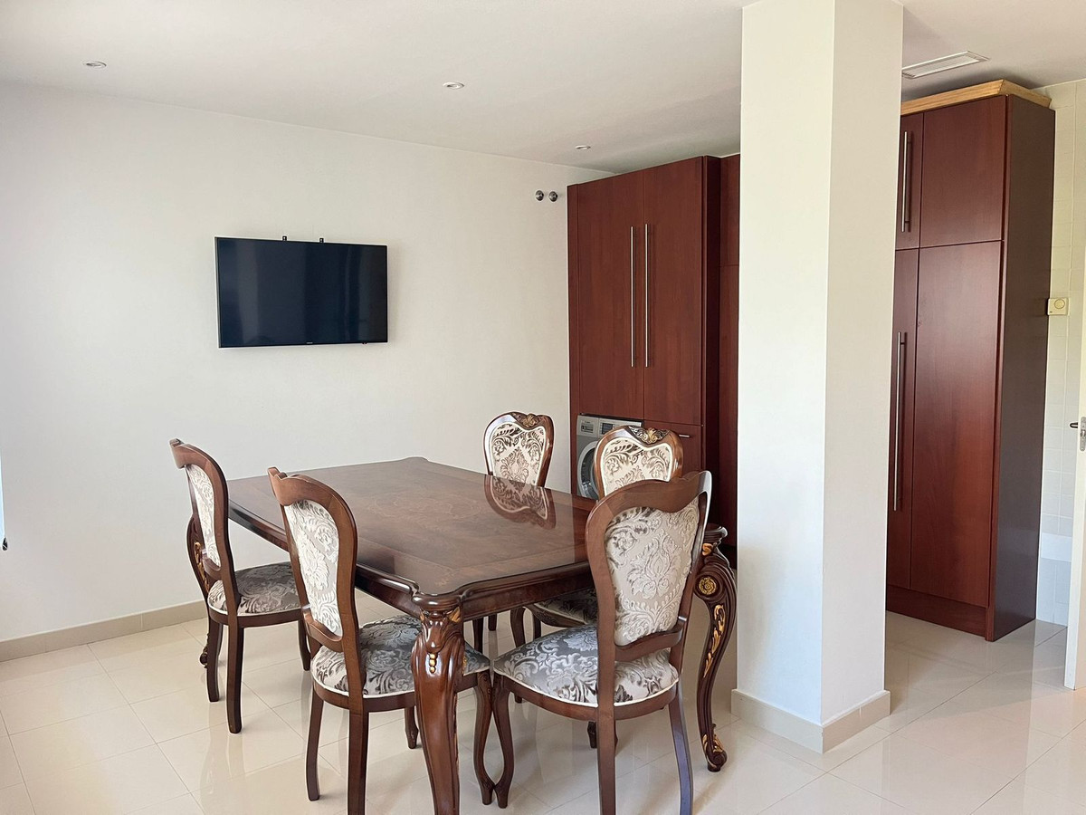 Image 30: apartment For sale, The Golden Mile, €1,250,000 [R4887877]