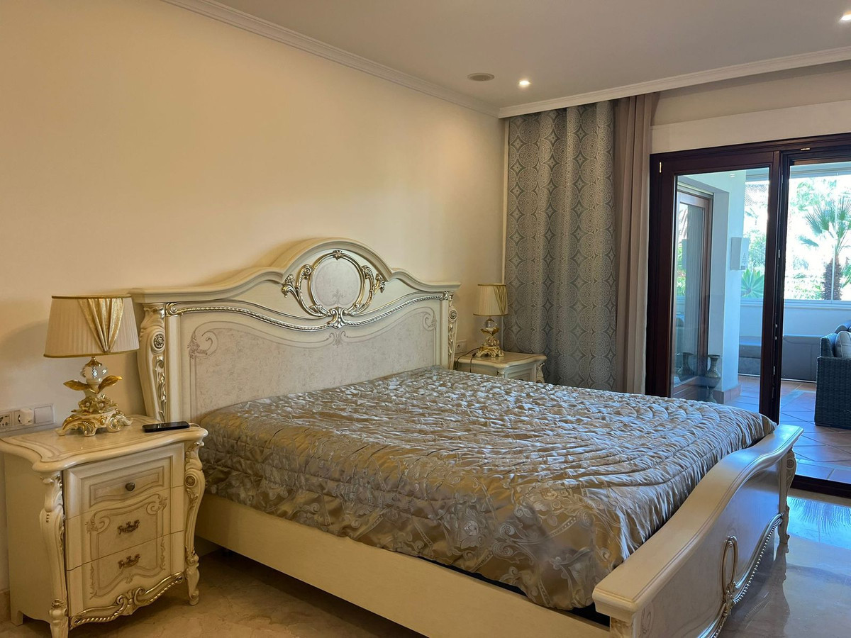 Image 30: apartment For sale, The Golden Mile, €1,250,000 [R4887877]