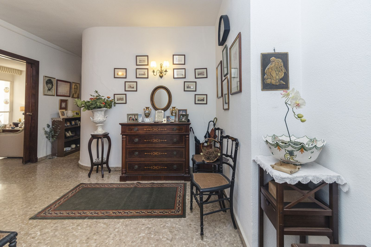Image 28: apartment For sale, Málaga, €669,000 [R5003443]