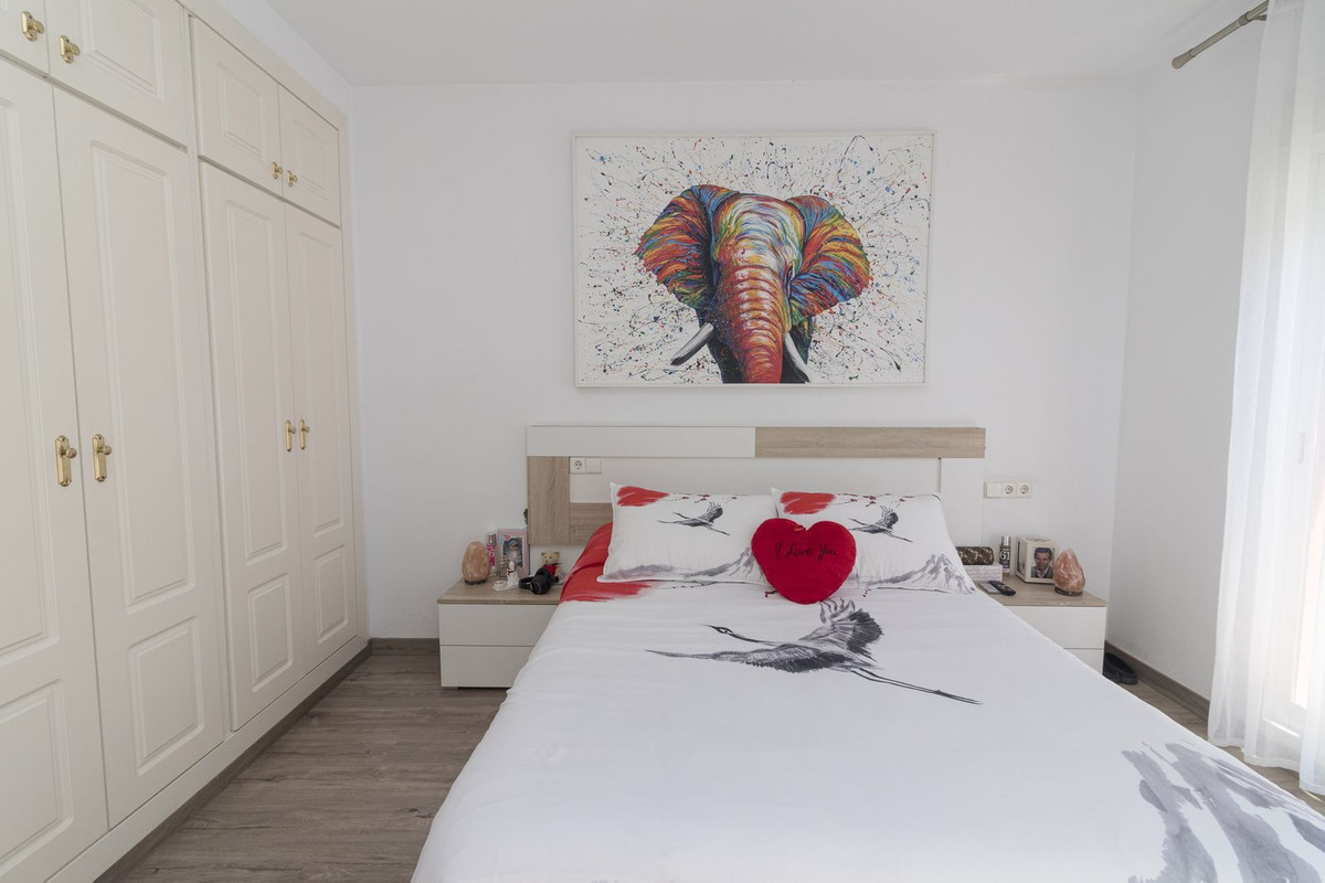 Image 17: townhouse For sale, Estepona, €630,000 [R5039842]