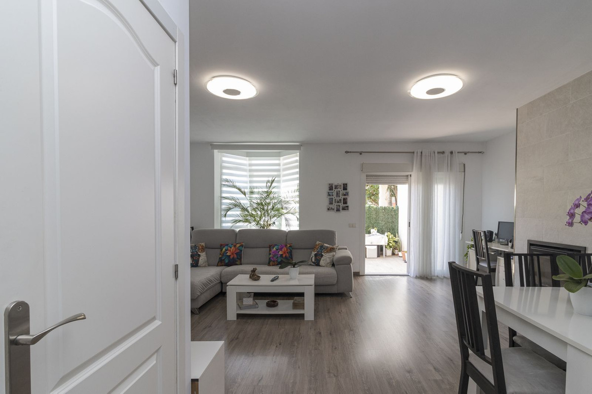 Image 17: townhouse For sale, Estepona, €630,000 [R5039842]