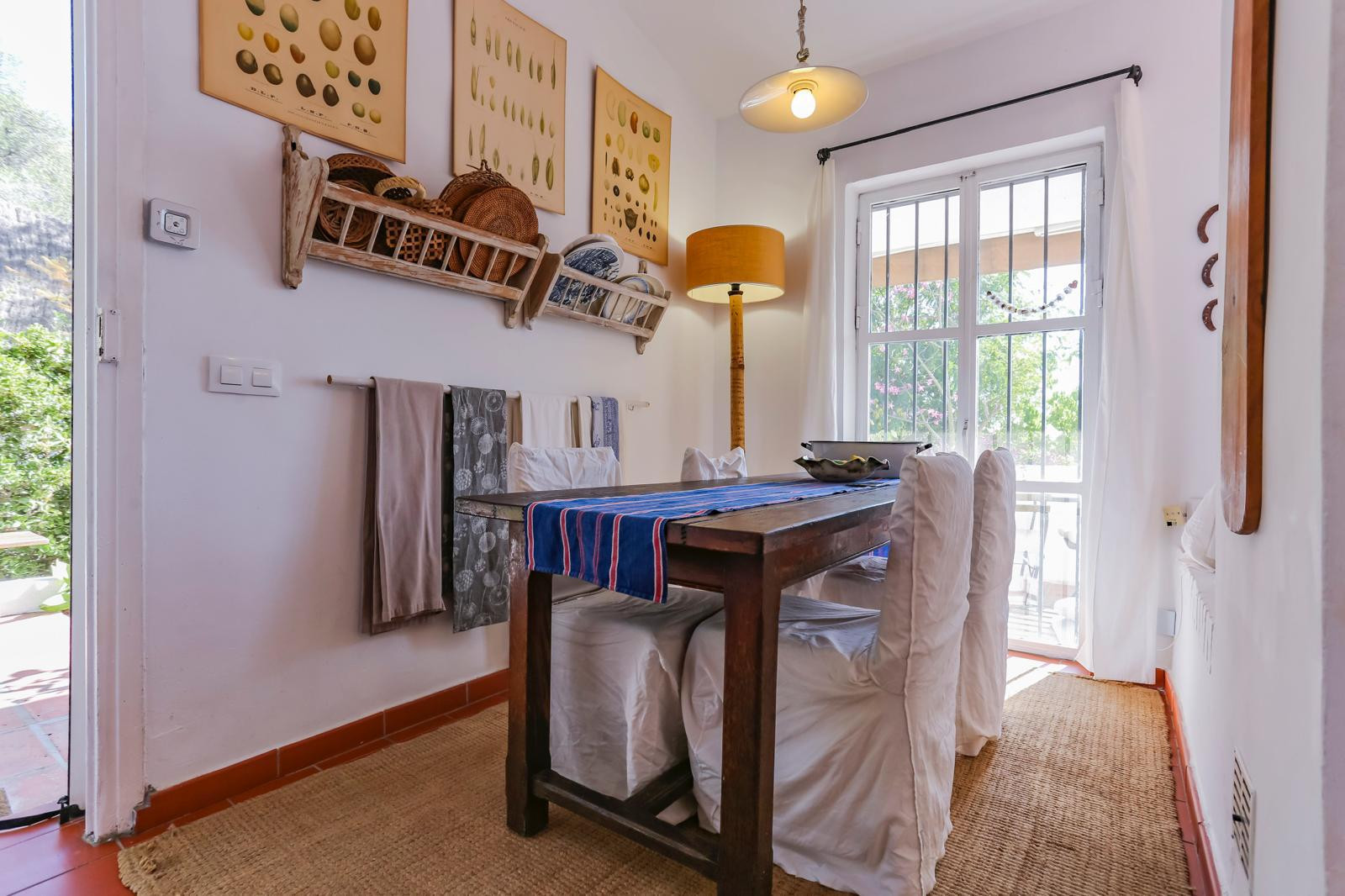 Image 49: detached villa For sale, Estepona, €890,000 [963-00167P]