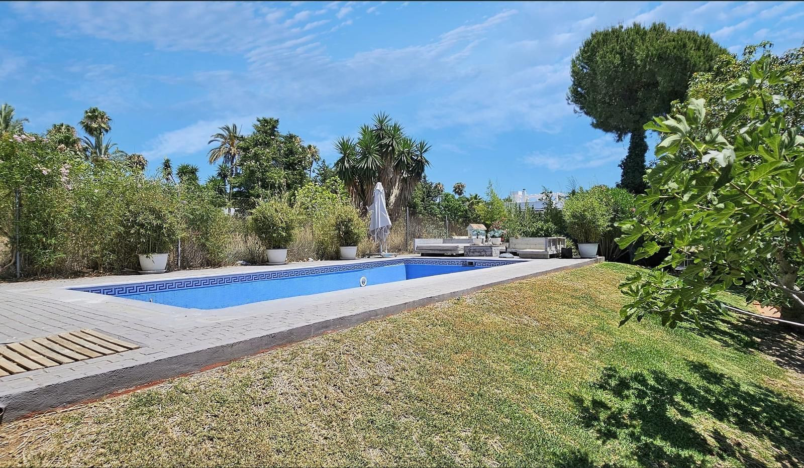 Image 40: detached villa For sale, Estepona, €1,150,000 [963-00162P]