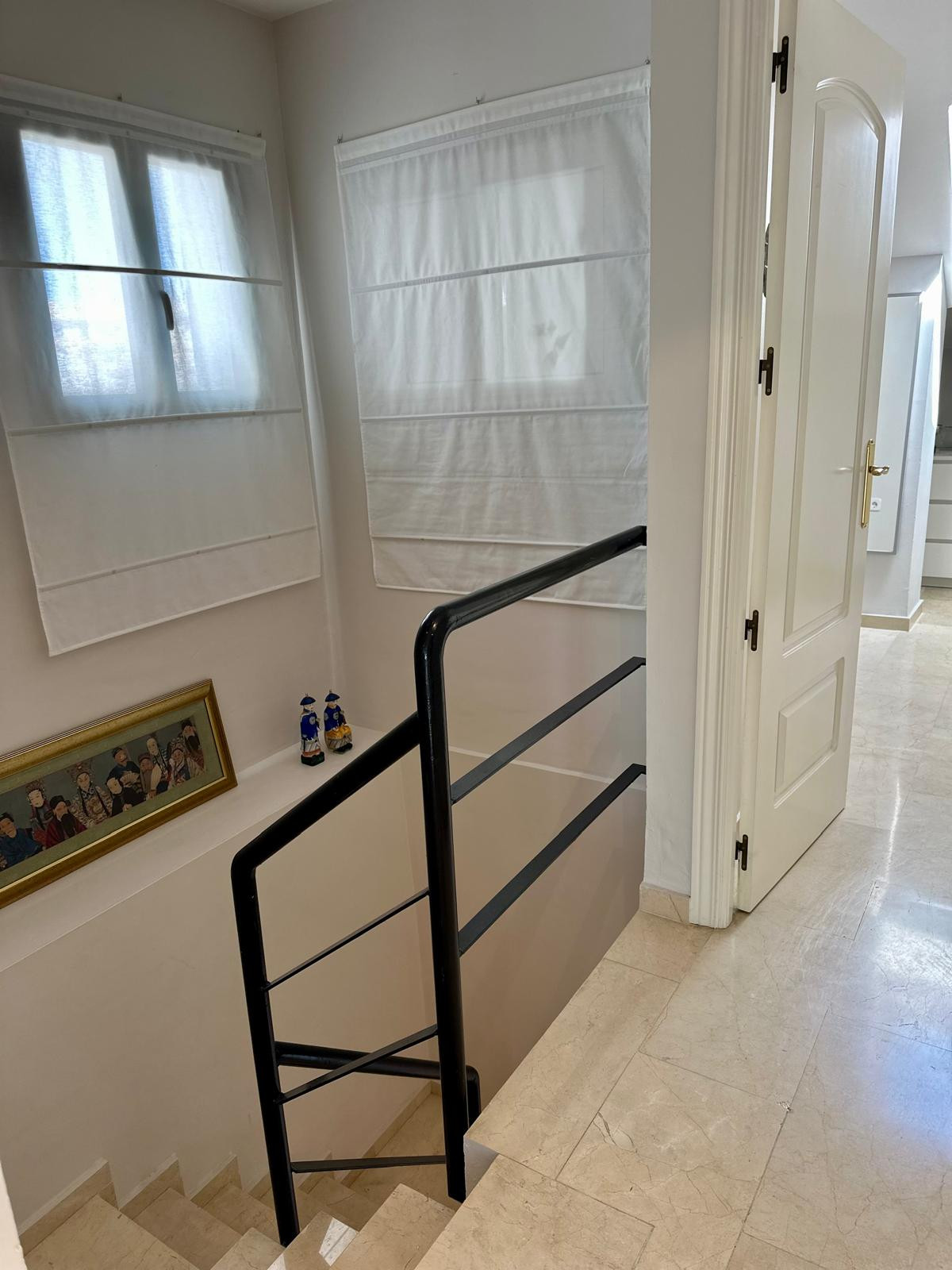 FIRST LINE BEACH APARTMENT!