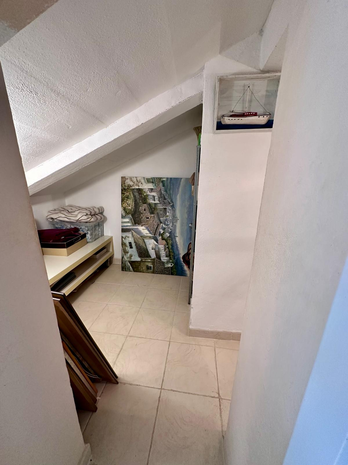 FIRST LINE BEACH APARTMENT!