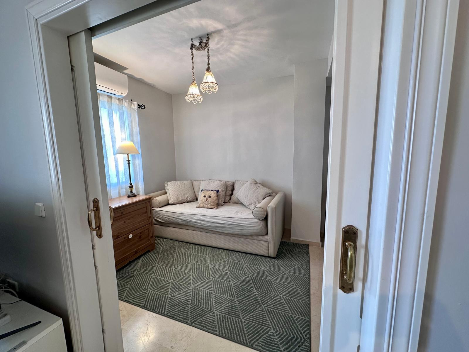 FIRST LINE BEACH APARTMENT!