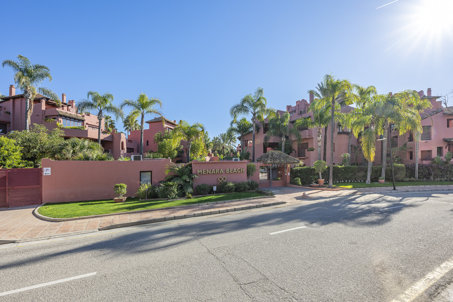 Image 5: Ground Floor Apartment For sale, Estepona, €2,350,000 [963-00231P]