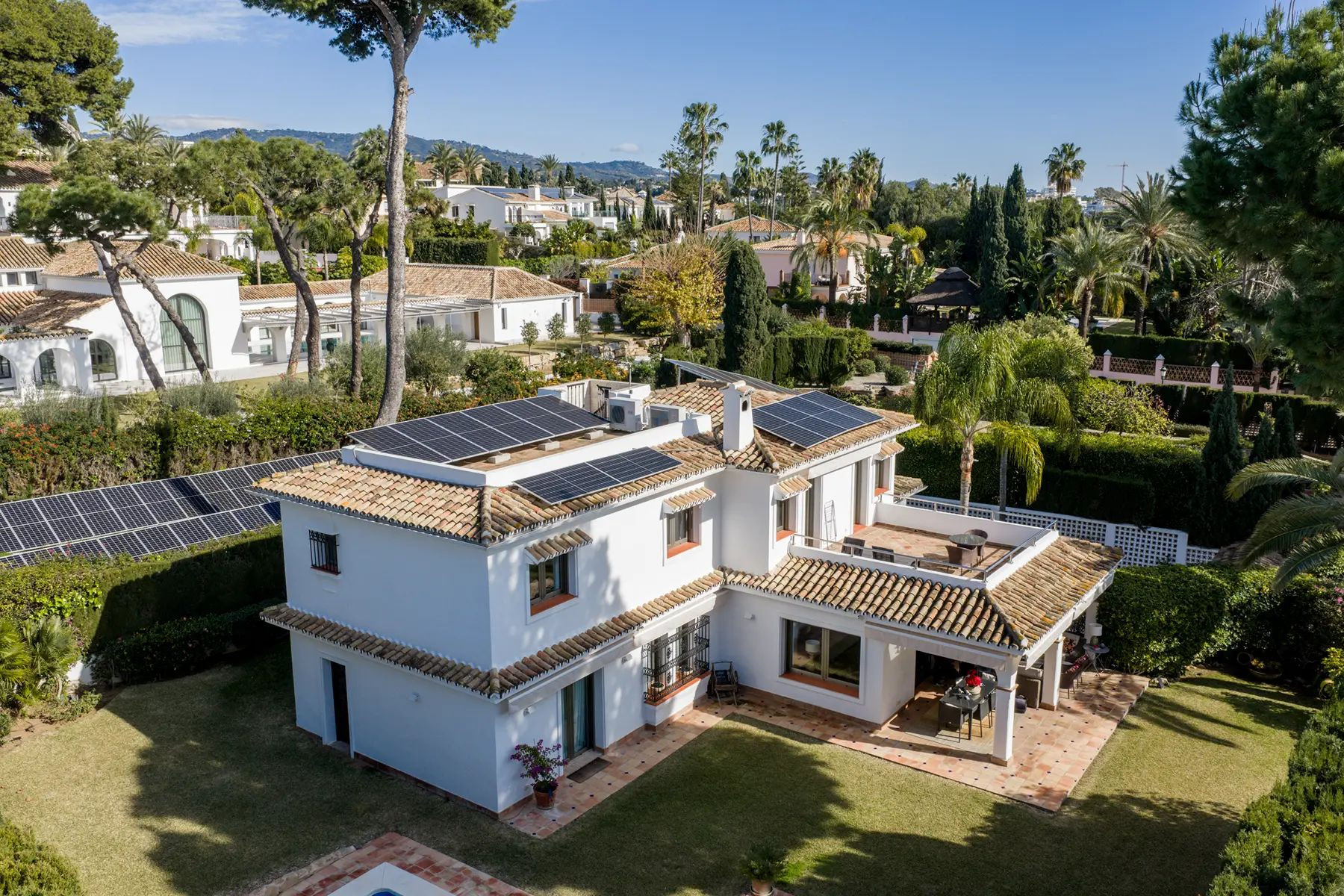 Villa for sale in Marbella East, Costa del Sol