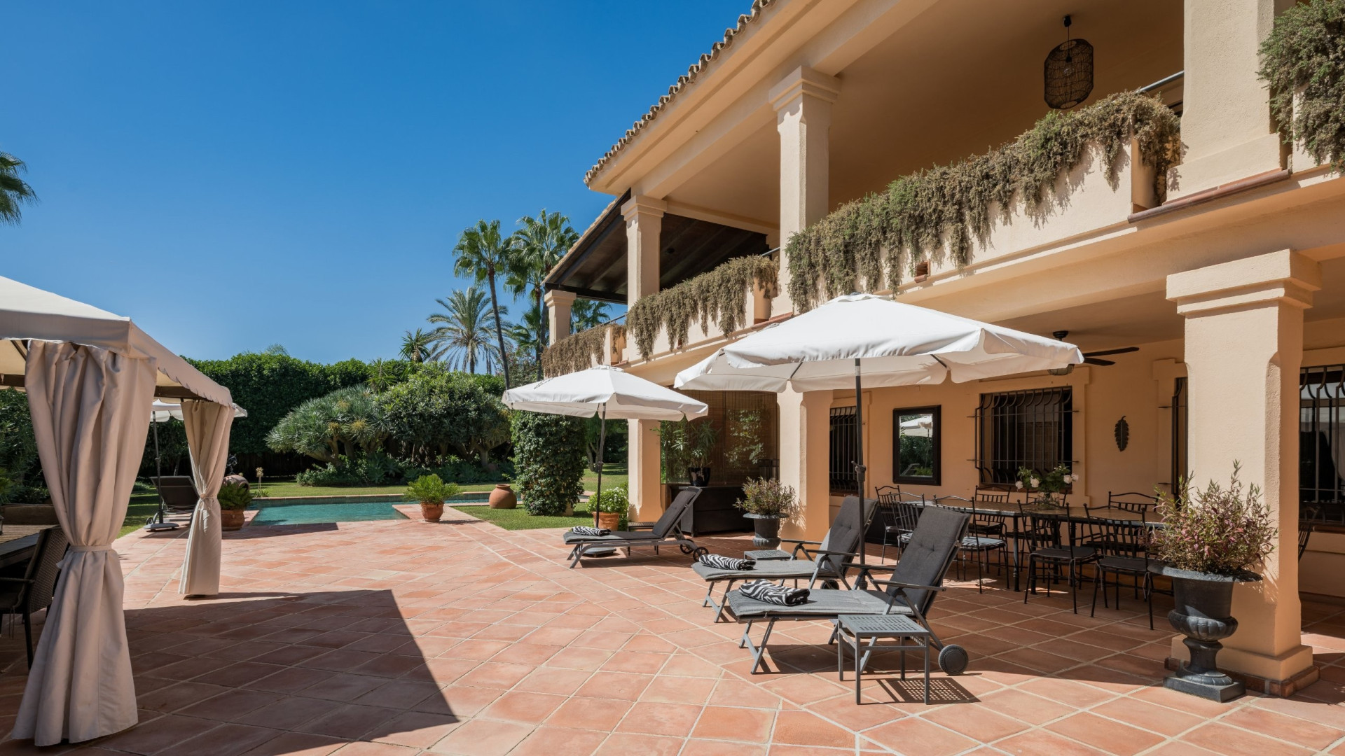 Villa in Los Monteros Playa — photo 5