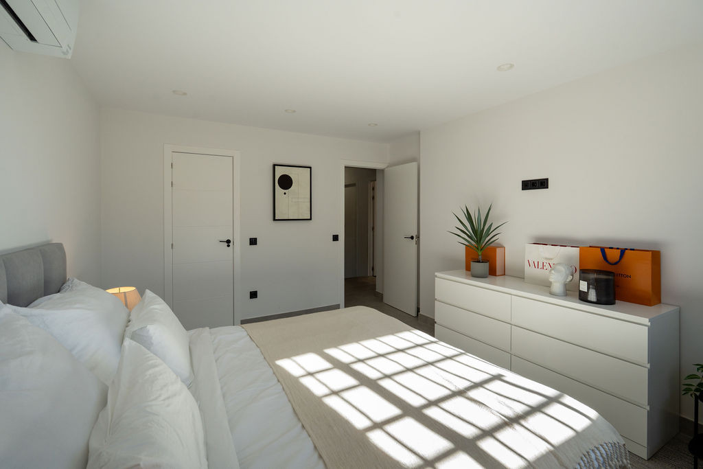 Image 9: Townhouse For sale, Nueva Andalucía, €1,195,000 [HFMs733320]