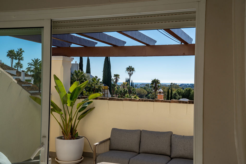 Image 4: Townhouse For sale, Nueva Andalucía, €1,195,000 [HFMs733320]
