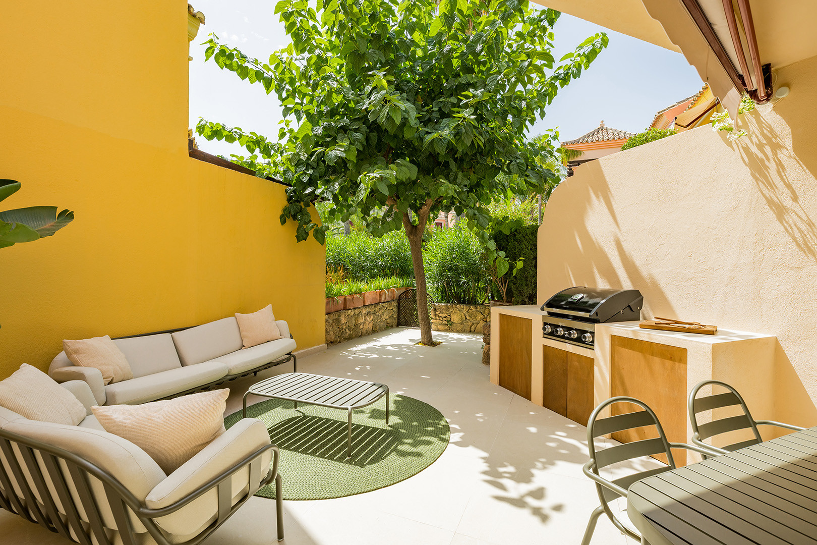 Image 51: townhouse For sale, The Golden Mile, €1,795,000 [963-00058P]