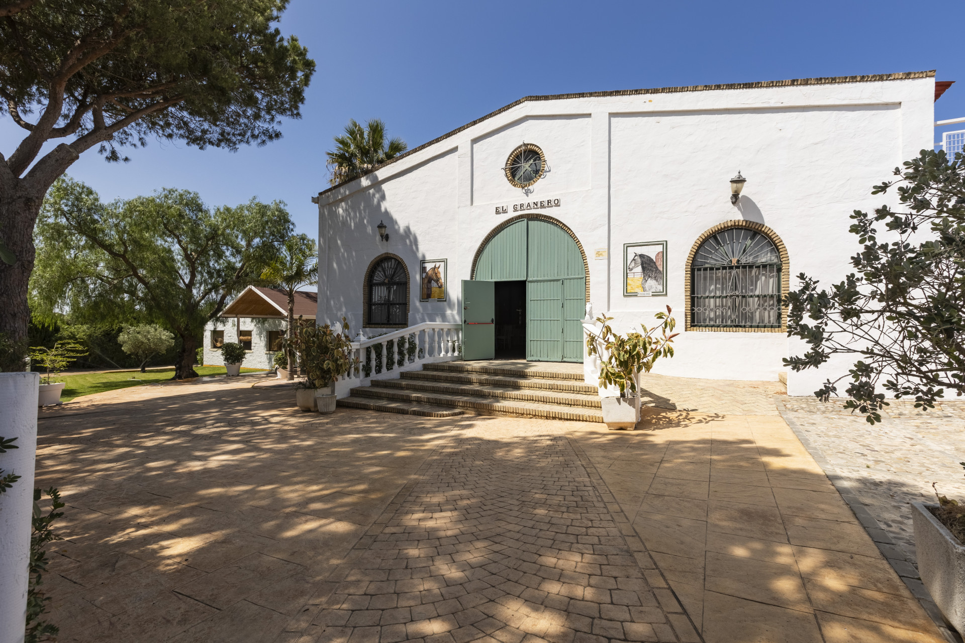 Equestrian Gastronomic and Rural Estate in Chiclana de la Frontera