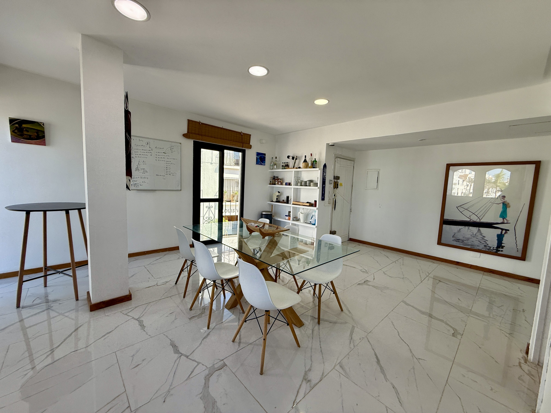 Image 14: Apartamento For sale, Puerto Banús, €1,100,000 [HFMs641873]