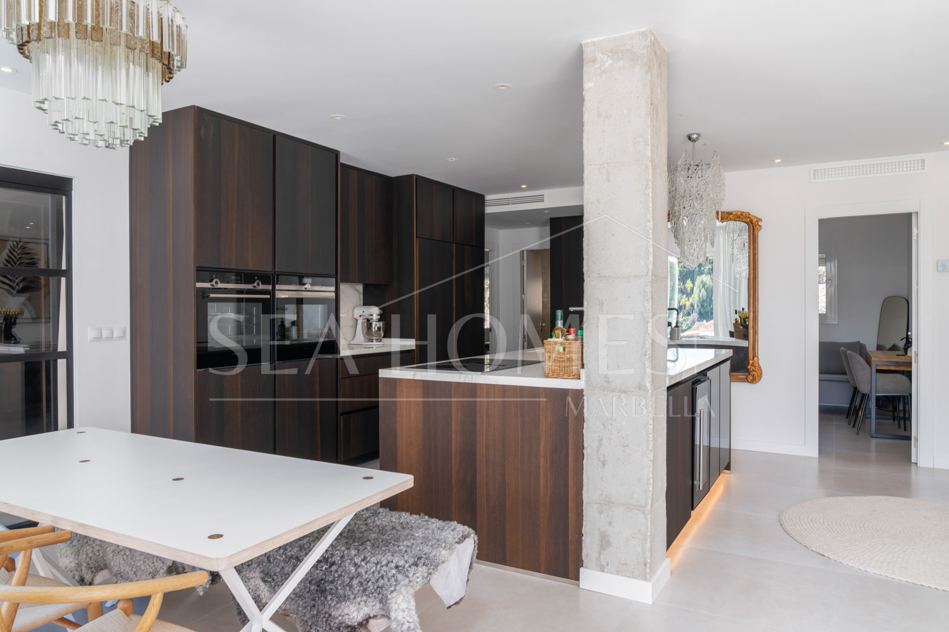 Penthouse in La Quinta with stunning views!