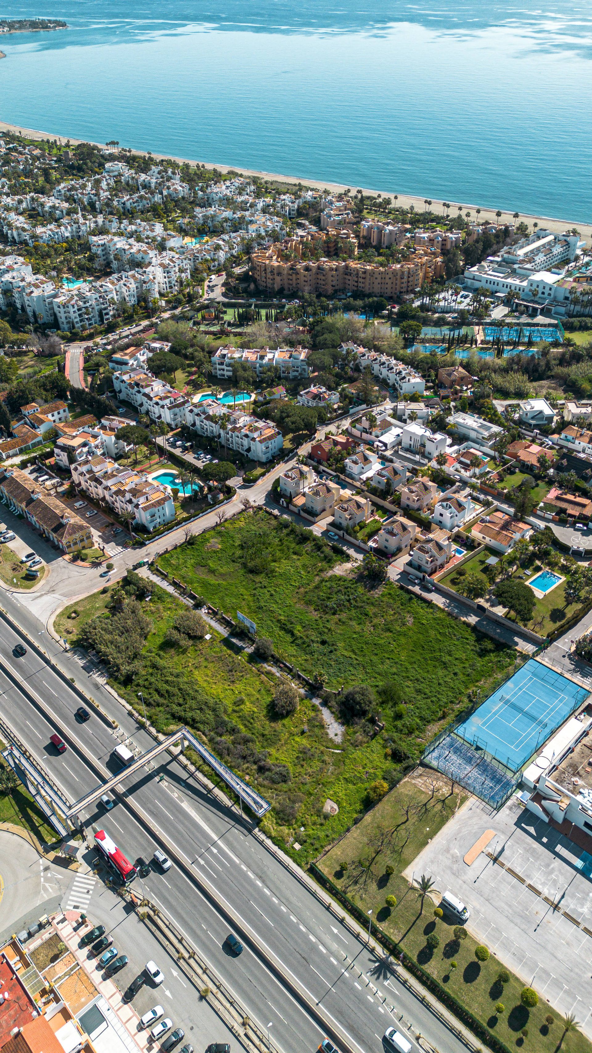 Plot for 10 villas in Cancelada.