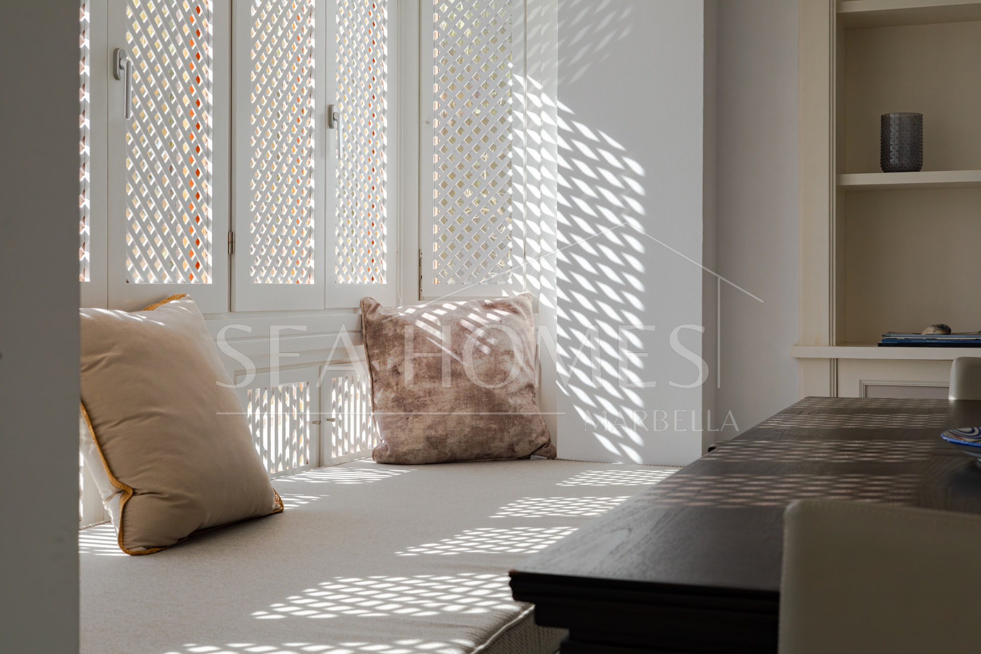 Penthouse Andaluz – A Rare Corner Duplex In Puente Romano