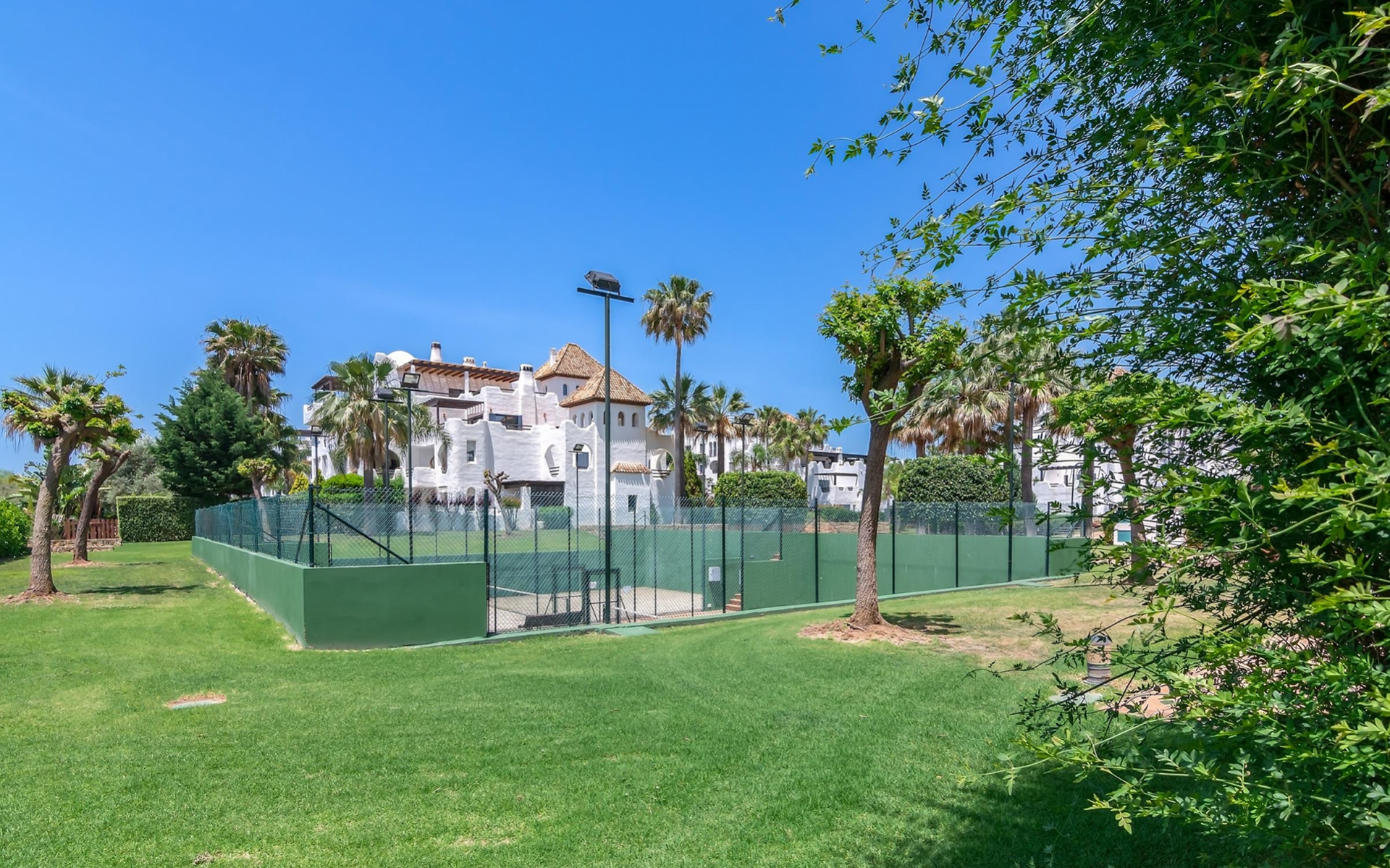 Ground floor apartment in El Polo, Sotogrande Costa