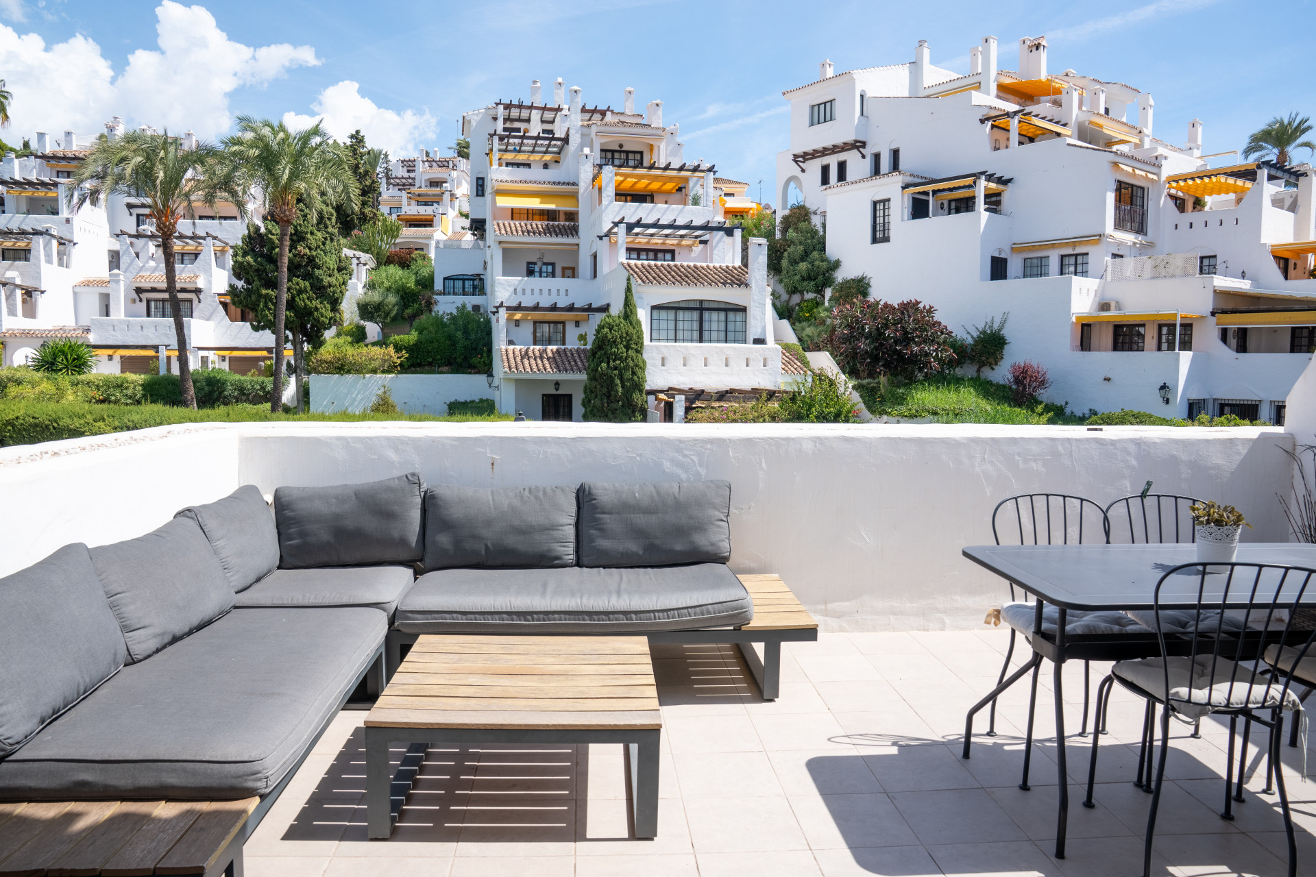 Charming 2-Bedroom Duplex Apartment for Rent in Ivy Residences, Nueva Andalucía