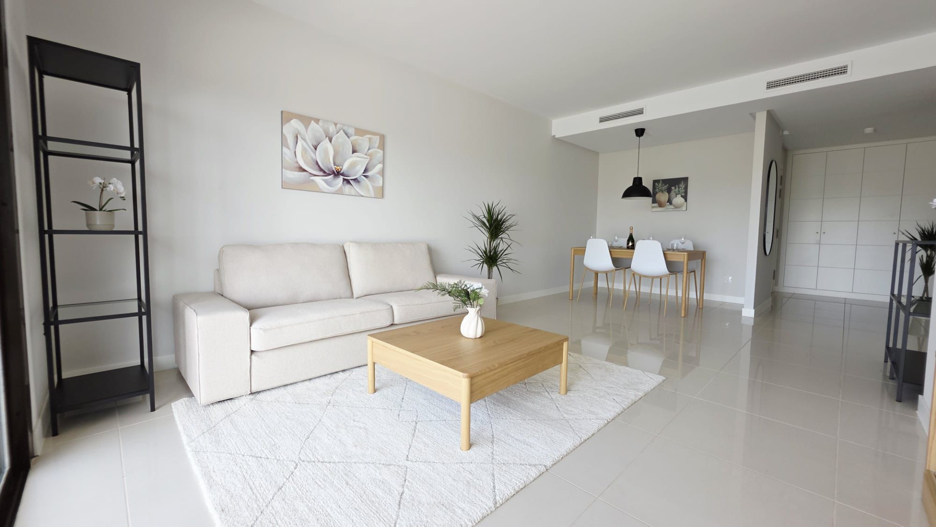 Elegant 2-Bedroom Apartment with Sea & Golf Views in Estepona