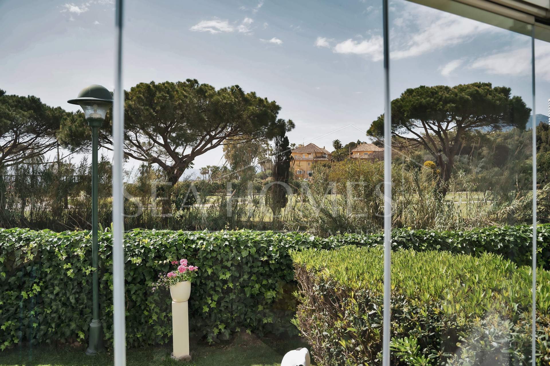 Los Monteros Palm Beach – Exclusive Front Line Beach, Ground Floor Apartment