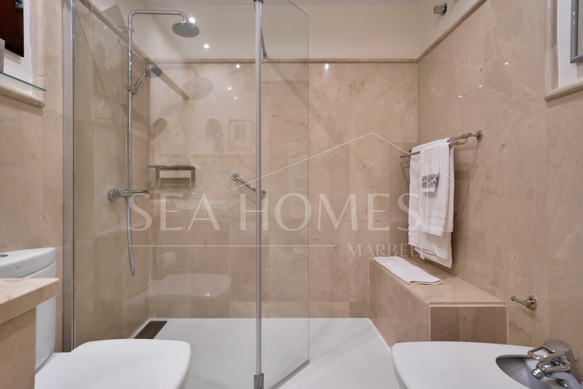 Los Monteros Palm Beach – Exclusive Front Line Beach, Ground Floor Apartment