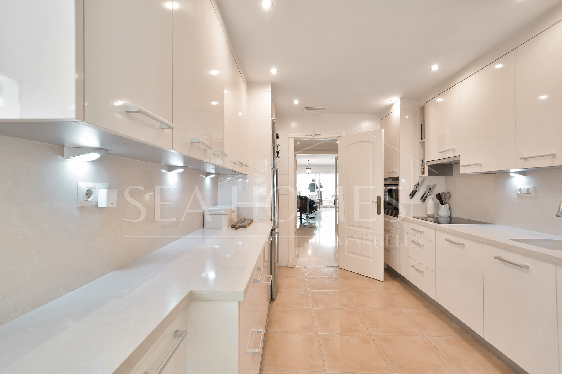 Los Monteros Palm Beach – Exclusive Front Line Beach, Ground Floor Apartment