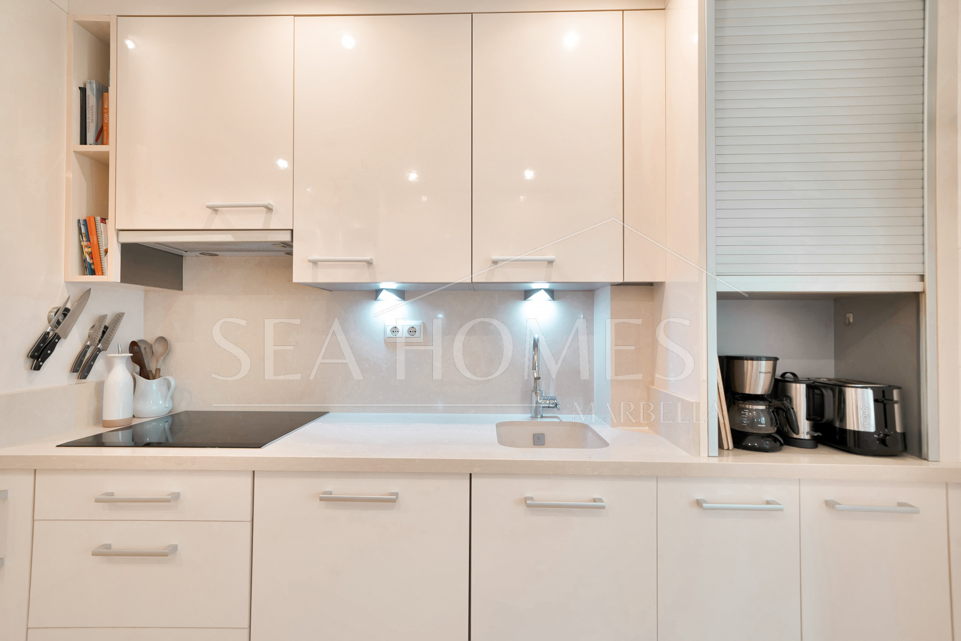 Los Monteros Palm Beach – Exclusive Front Line Beach, Ground Floor Apartment