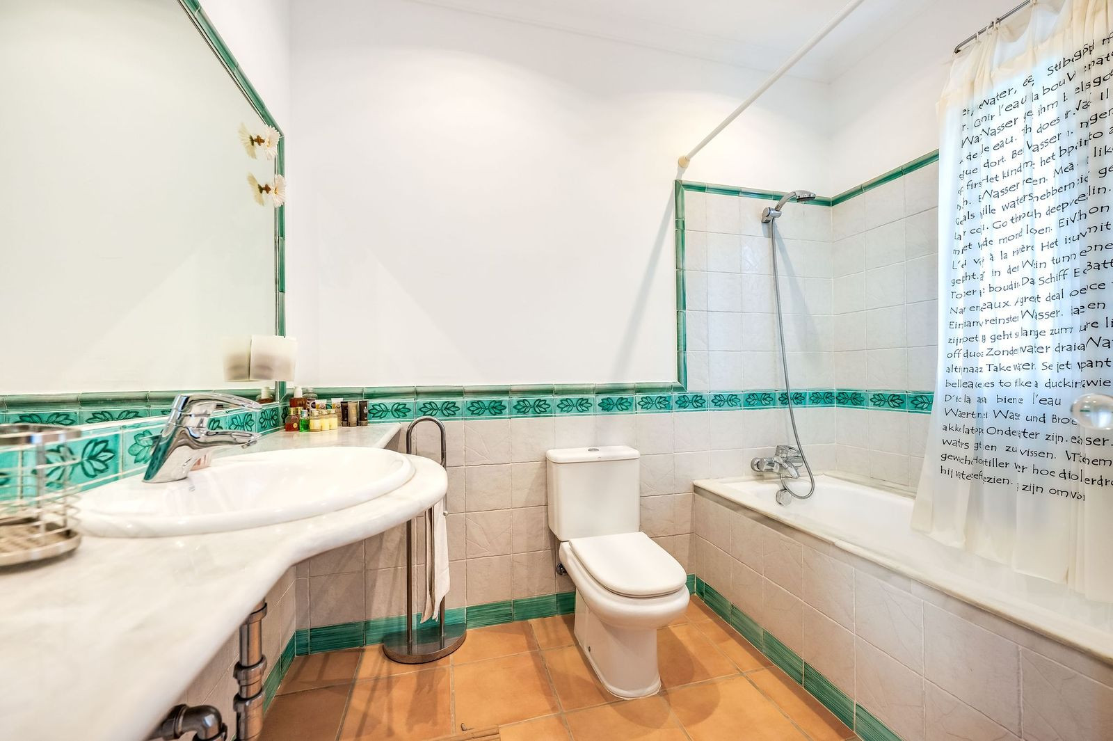 Authentic Andalusian 6-Bedroom Villa with Pool and Golf Views in Sotogrande