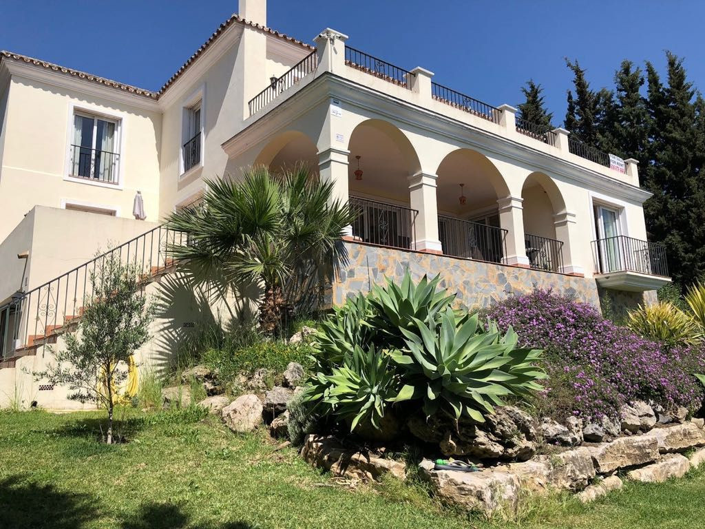 Villa zum Verkauf in Marbella, Costa del Sol