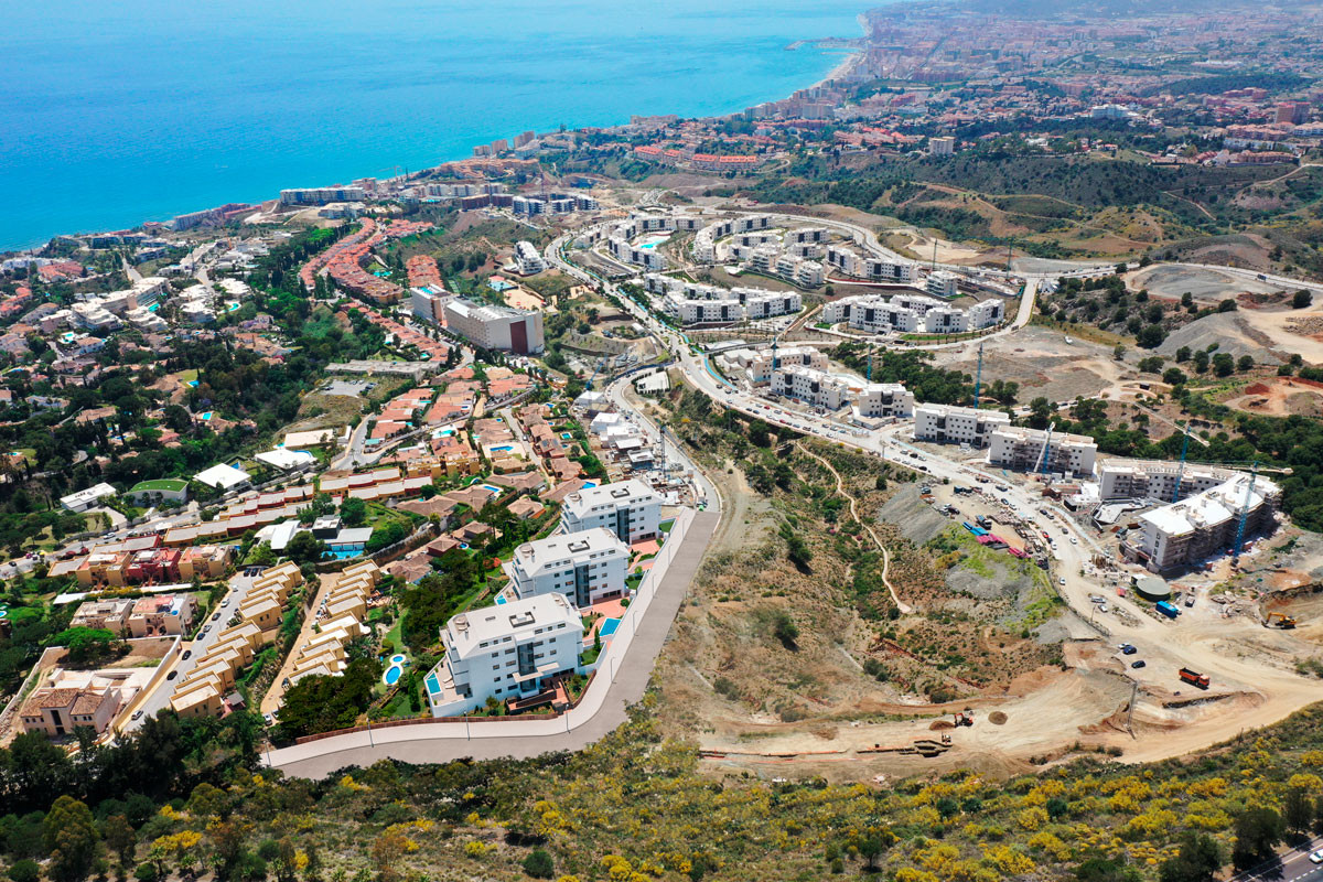 2-bedroom, 2-bathroom apartment with private jacuzzi, Higurón area, Fuengirola
