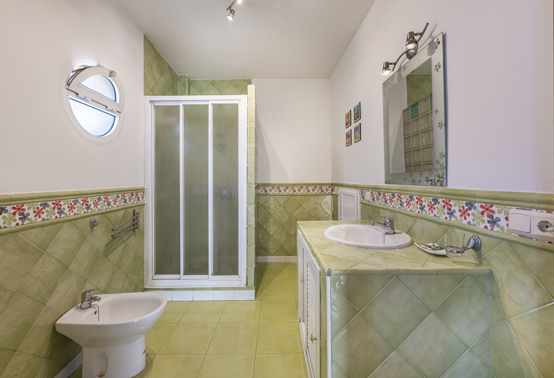 Image {index}: Detached Villa For sale, sotogrande, €595,000 [HTL-00229P]