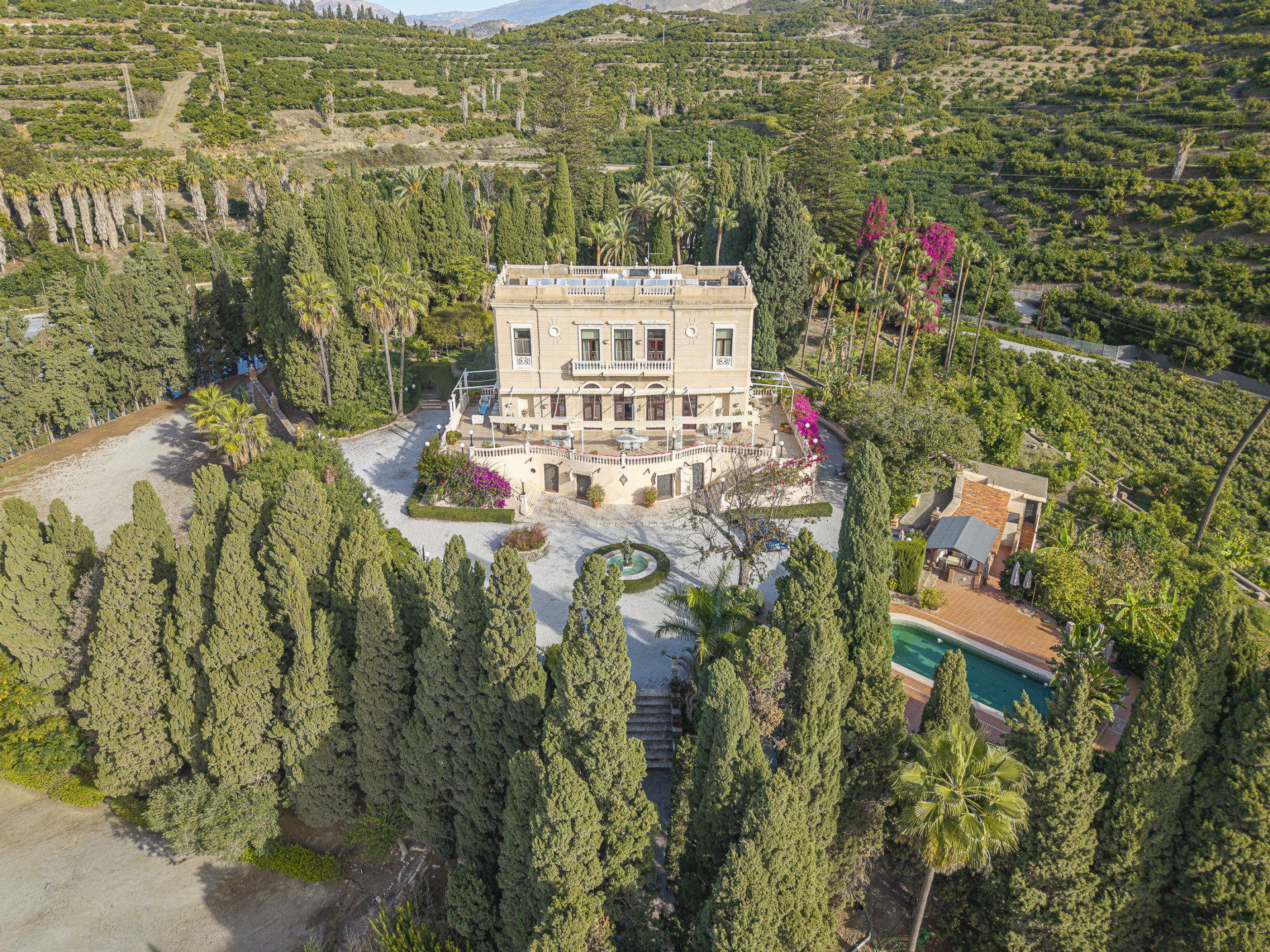 19th-Century Manor House with Approved Hotel Project on Granada's Costa Tropical