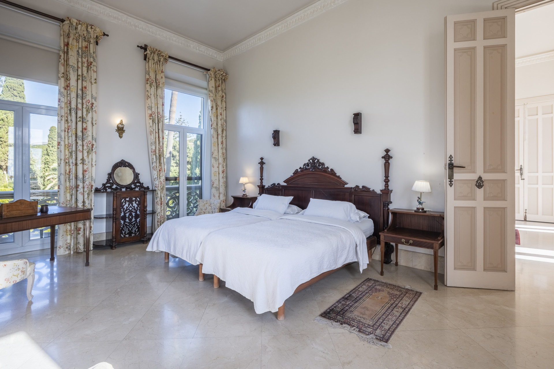 19th-Century Manor House with Approved Hotel Project on Granada's Costa Tropical