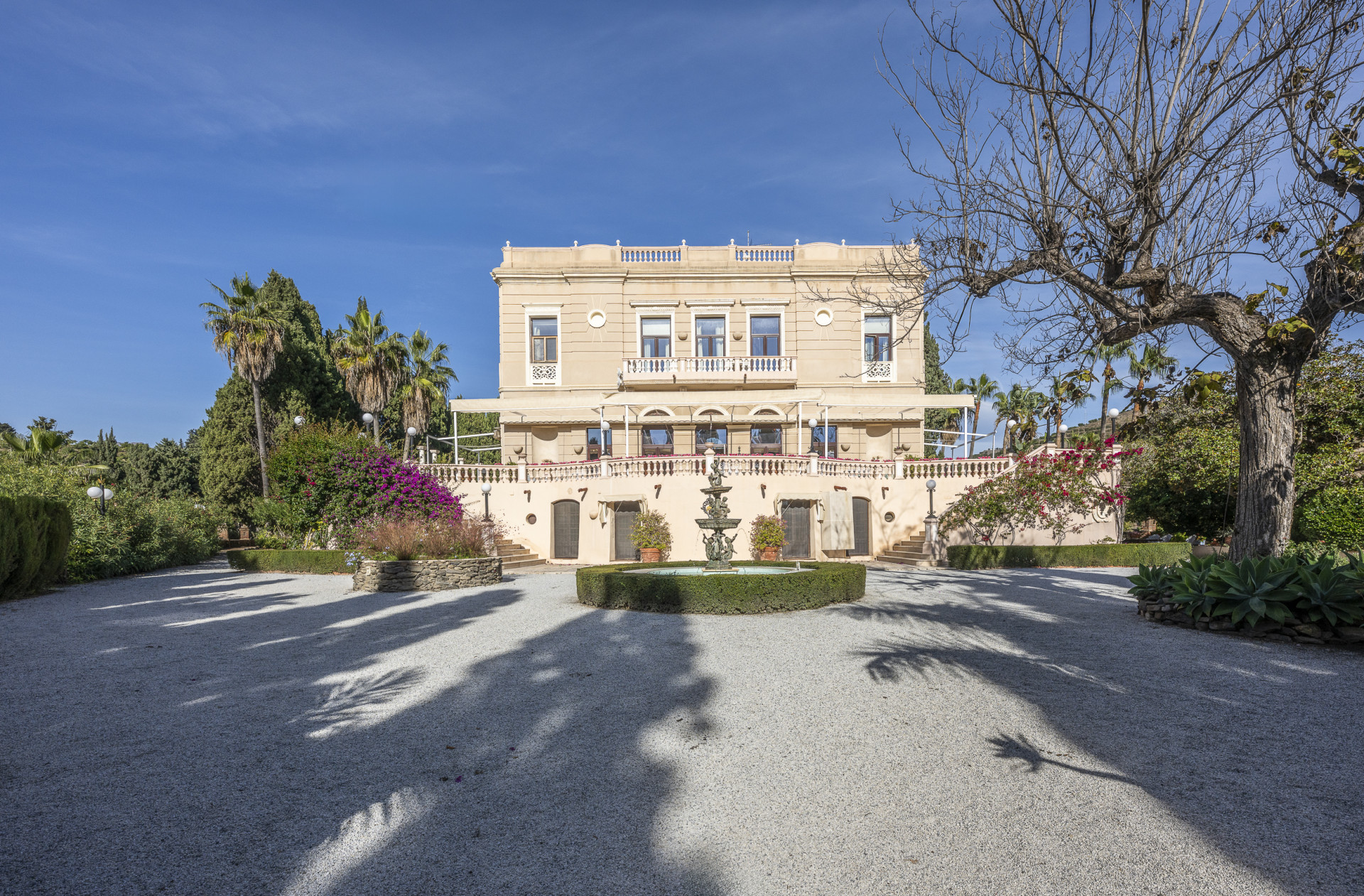 19th-Century Manor House with Approved Hotel Project on Granada's Costa Tropical