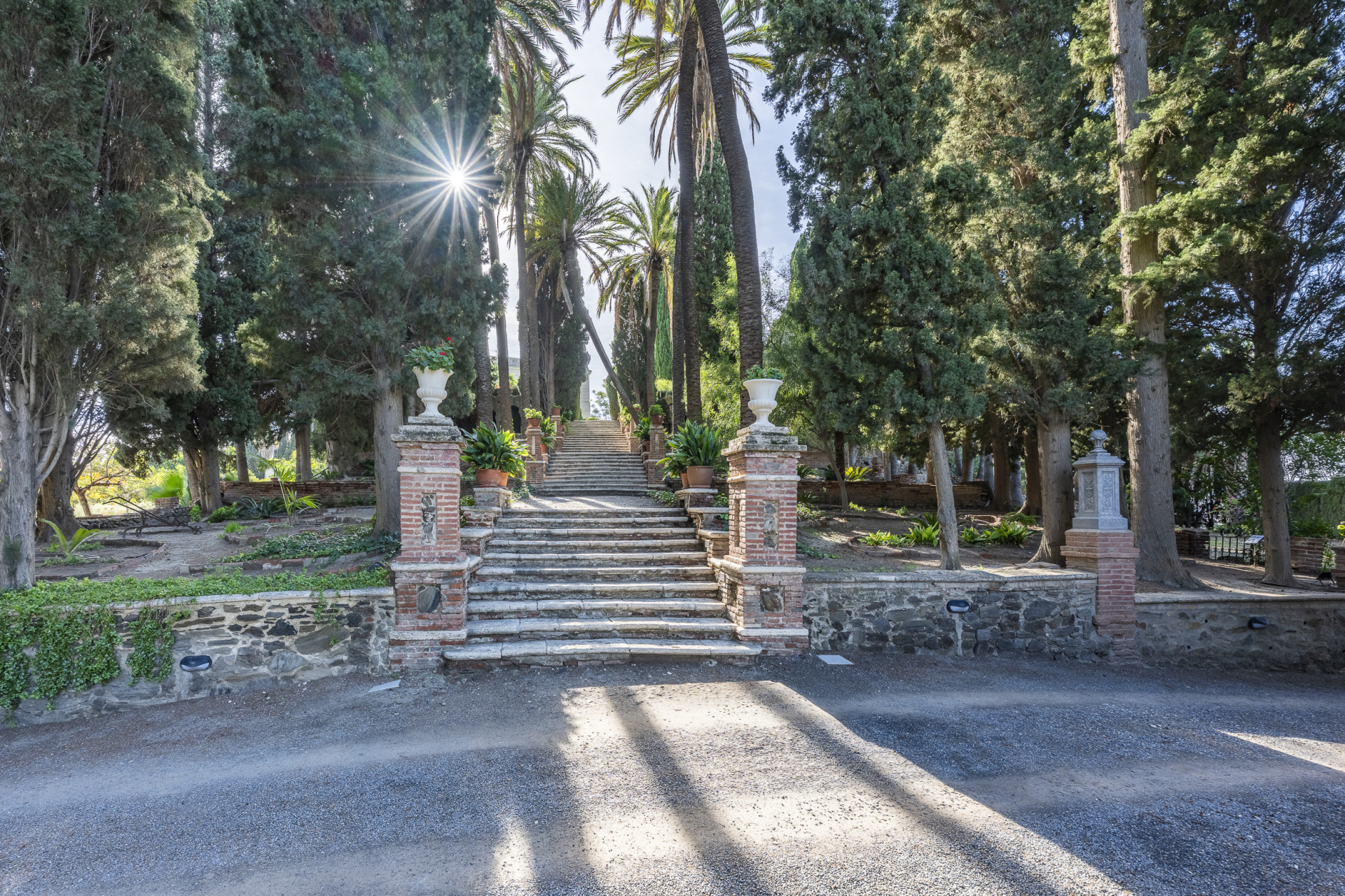 19th-Century Manor House with Approved Hotel Project on Granada's Costa Tropical