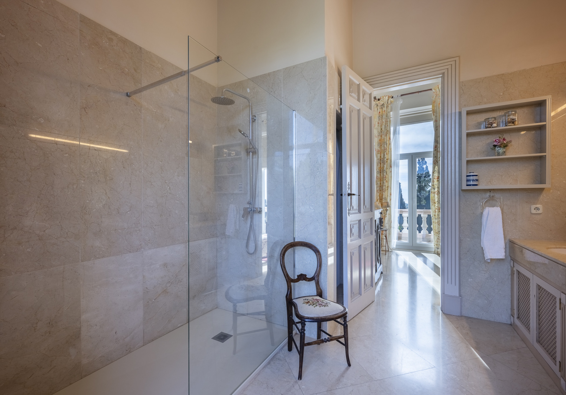 19th-Century Manor House with Approved Hotel Project on Granada's Costa Tropical