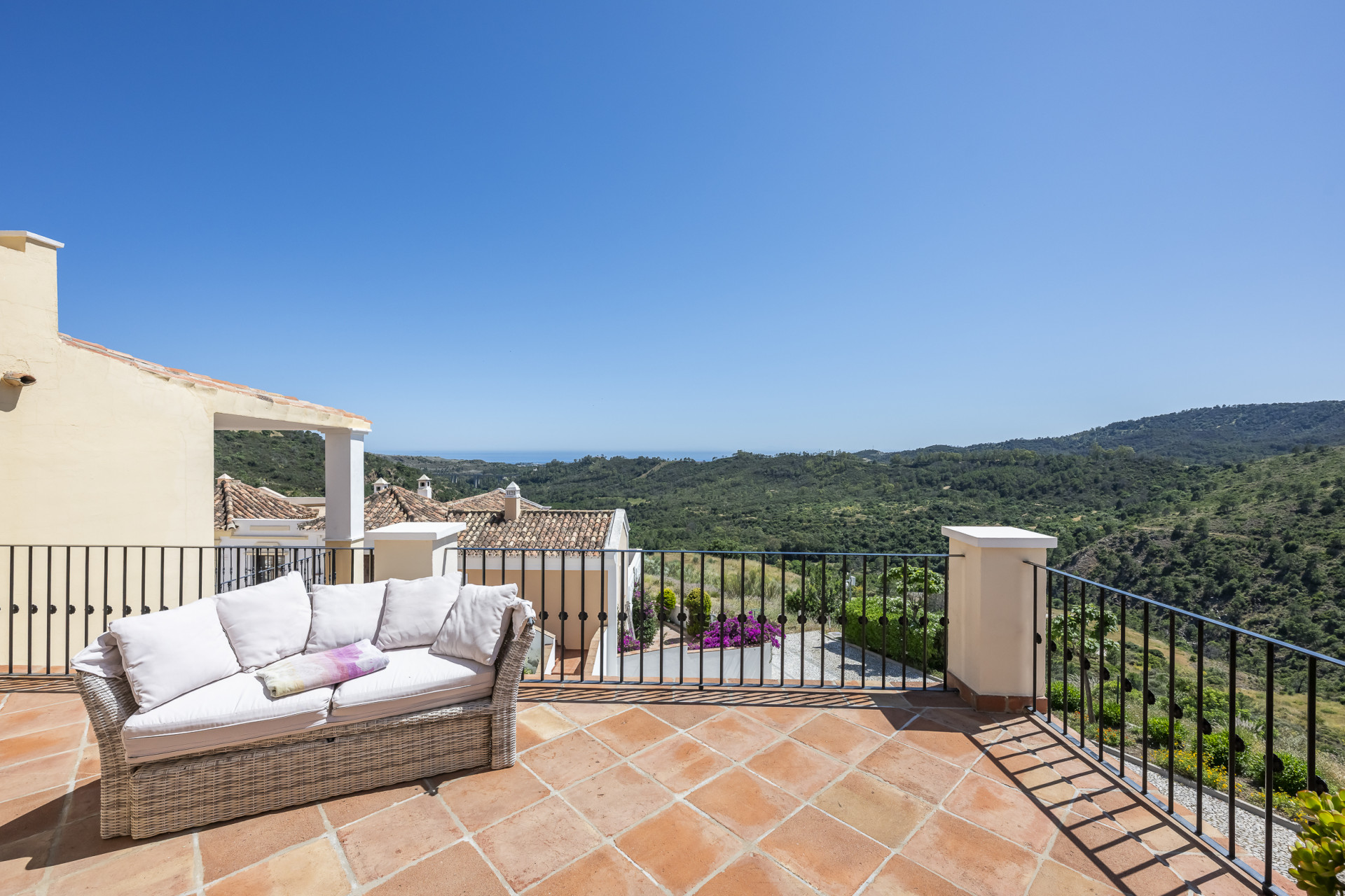 Image {index}: Townhouse For sale, Benahavís, €749,500 [HTL-00186P]