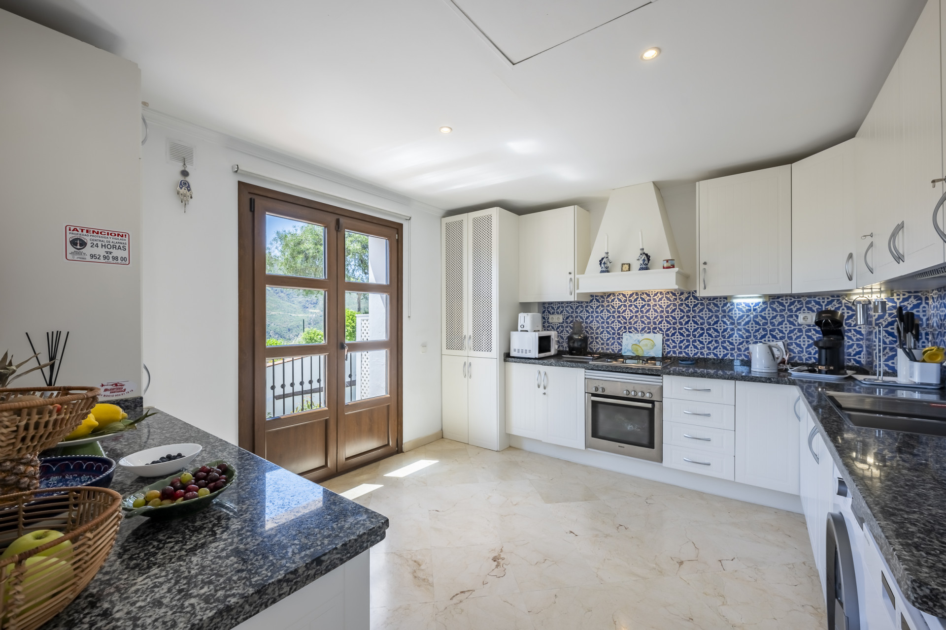 Image {index}: Townhouse For sale, Benahavís, €749,500 [HTL-00186P]